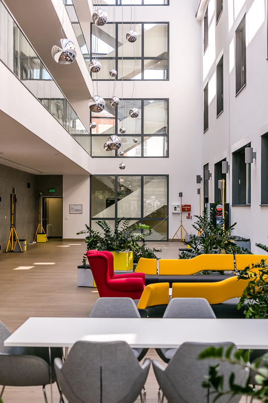 Institute of Logistics and Warehousing PoznaÅ - eld architects - interiors - comfortable office